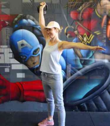 SUPER BISON Ensemble Barny