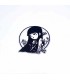Thermocollant Rond -Jeune Femme de FACE Noir et blanc