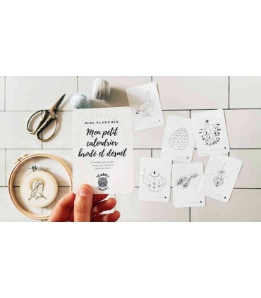 CARO TRICOTE : Lot de mini planches " Mon petit calendrier brodé et désuet"
