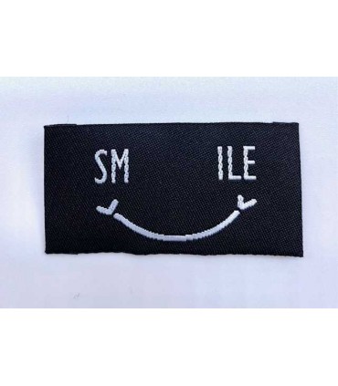 Étiquette tissée à coudre : Smiley SMILE noir et blanc