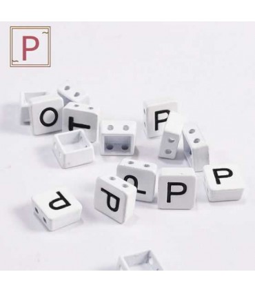Perles emaillees forme carrees LETTRE P