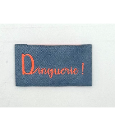 Etiquette tissée à coudre : Dinguerie