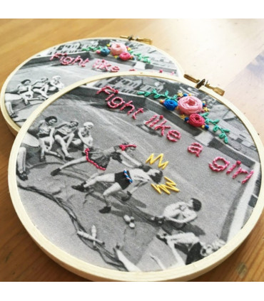 The Comptoir : Kit de broderie - Fight Like A Girl