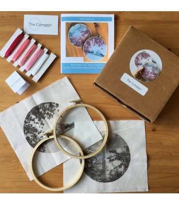 The Comptoir : Kit de broderie - Cerisiers en Fleurs