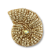 Broche en perles brodée - Coquillage DORÉ