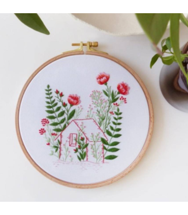 kit Broderie - Between The flowers  -21x21cm