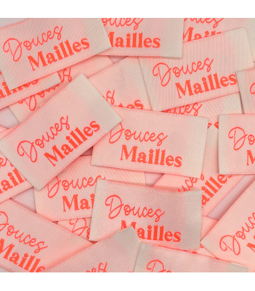 Étiquette tissée à coudre : Douces Mailles - ROSE FLUO