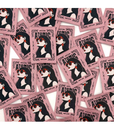 Étiquette tissée à coudre : ATOMIC - Vieux Rose